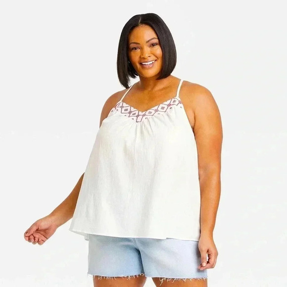 Ava & Viv Women's Plus Size Woven Swing V-Neck Top - Picture 1 of 8